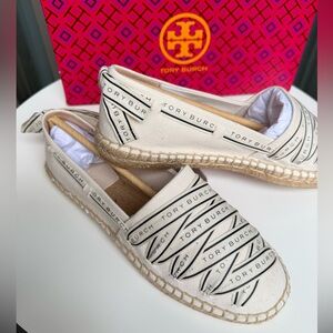 Tory BurchWomen's‎ Logo-Ribbon Espadrille Flat, New Cream / Black, Size 8